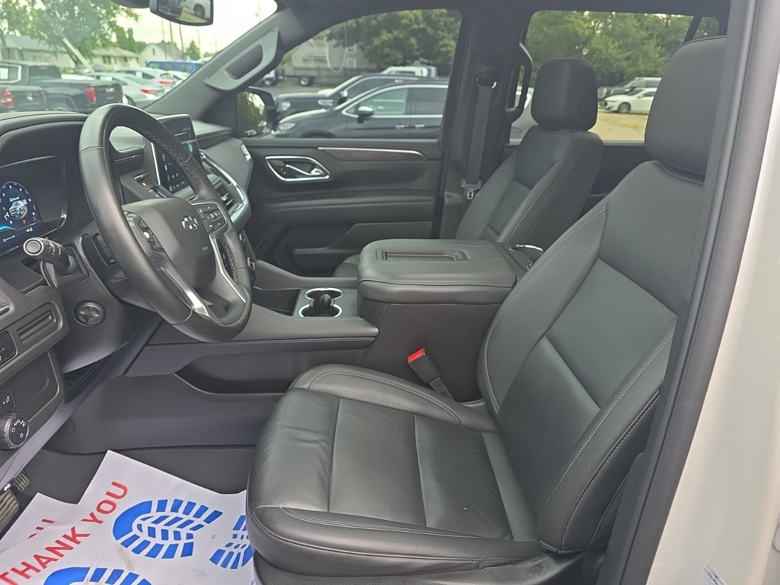 Used 2024 Chevrolet Tahoe Z71 w/ Luxury Package AWD/4WD image 25