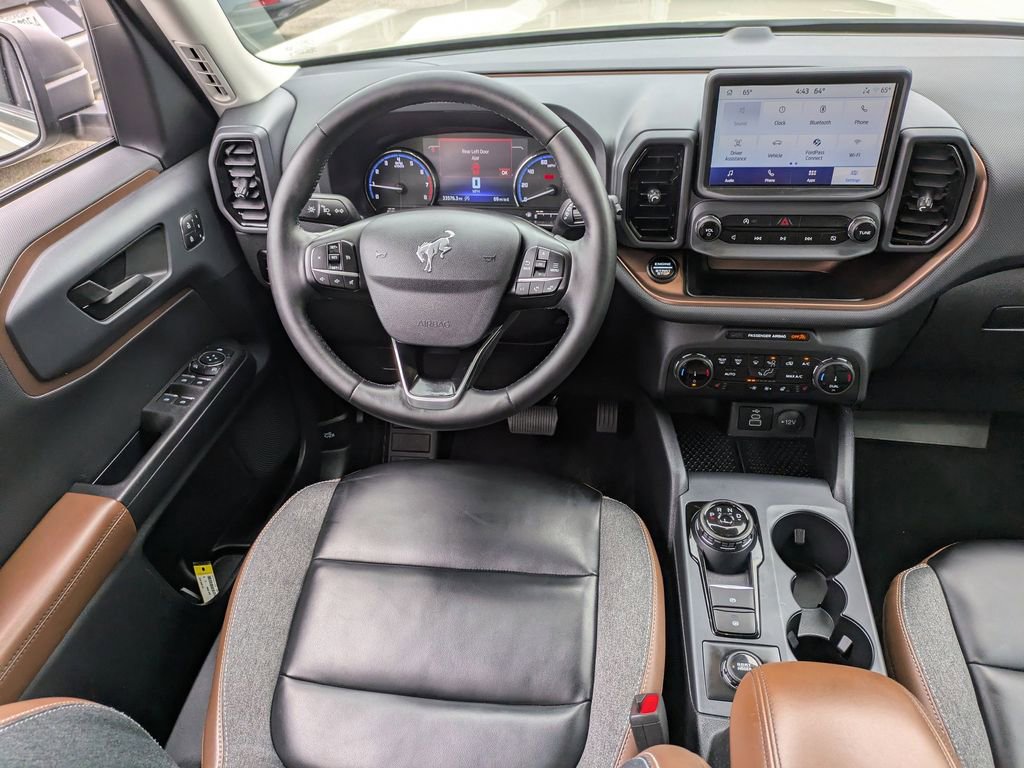 Used 2024 Ford Bronco Sport Outer Banks AWD/4WD image 17