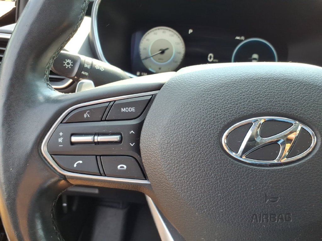 Used 2021 Hyundai Santa Fe Limited AWD/4WD image 9