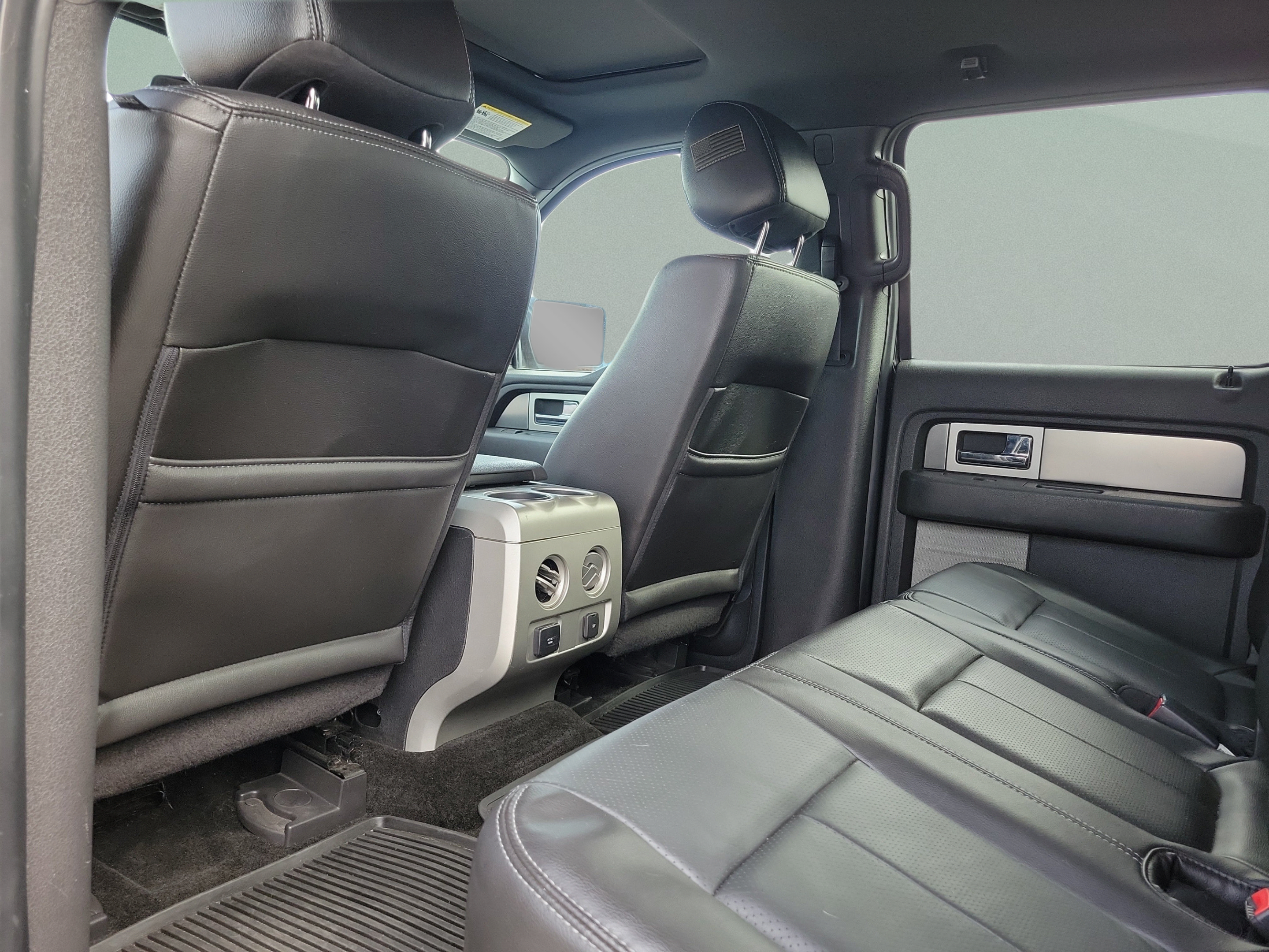 Used 2014 Ford F150 FX4 w/ Equipment Group 402A Luxury AWD/4WD image 5