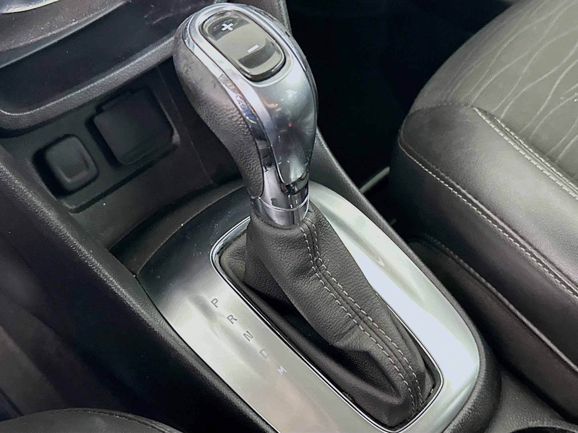 Used 2016 Buick Encore Sport Touring FWD image 25