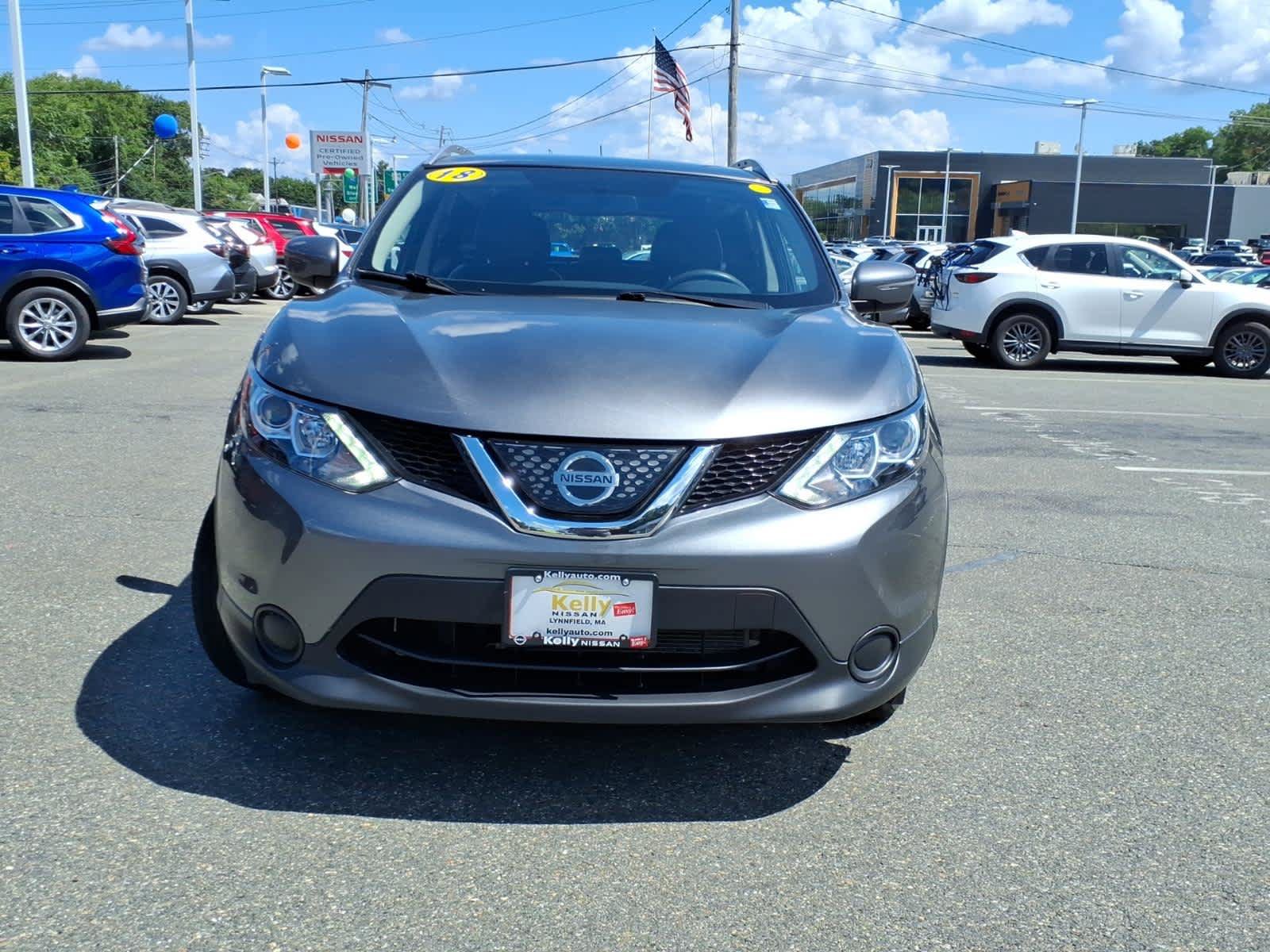Certified 2018 Nissan Rogue Sport SV AWD/4WD image 2