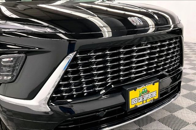 Used 2025 Buick Enclave Avenir w/ Trailering Package, 5000 lbs. image 33