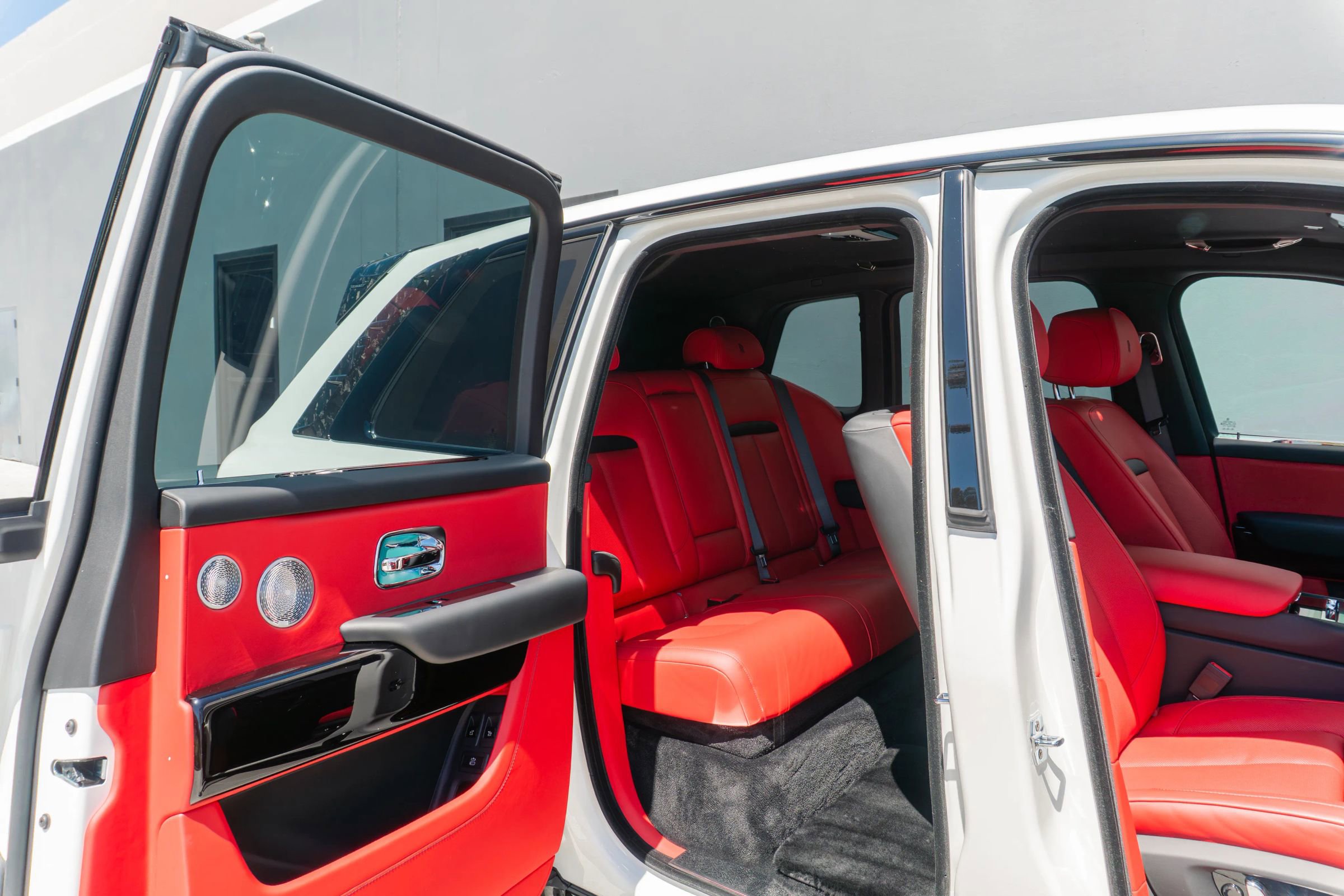 Used 2026 Rolls-Royce Cullinan AWD/4WD image 76