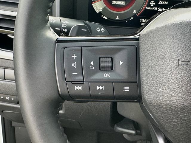 Certified 2025 Nissan Rogue SL w/ Tech Package image 26