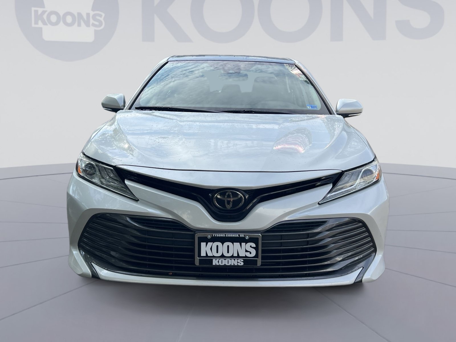 Used 2020 Toyota Camry XLE FWD image 8