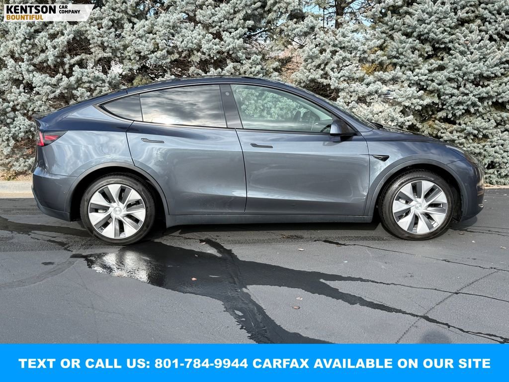 Used 2021 Tesla Model Y Long Range image 10