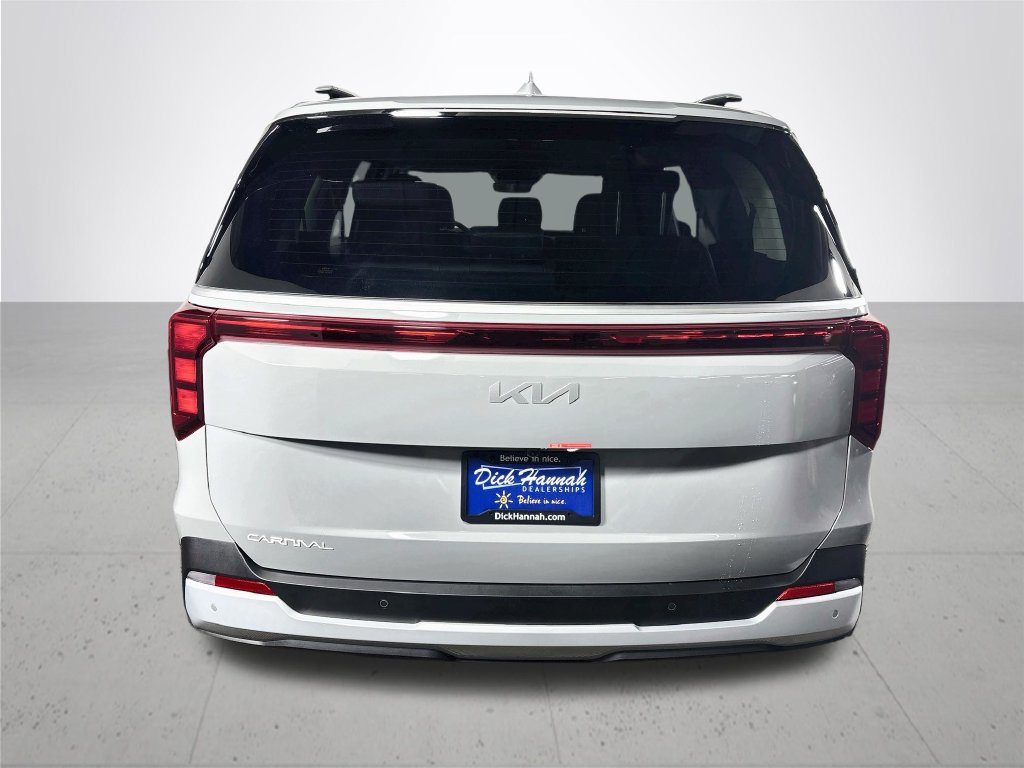 New 2027 Kia Carnival EX FWD image 7