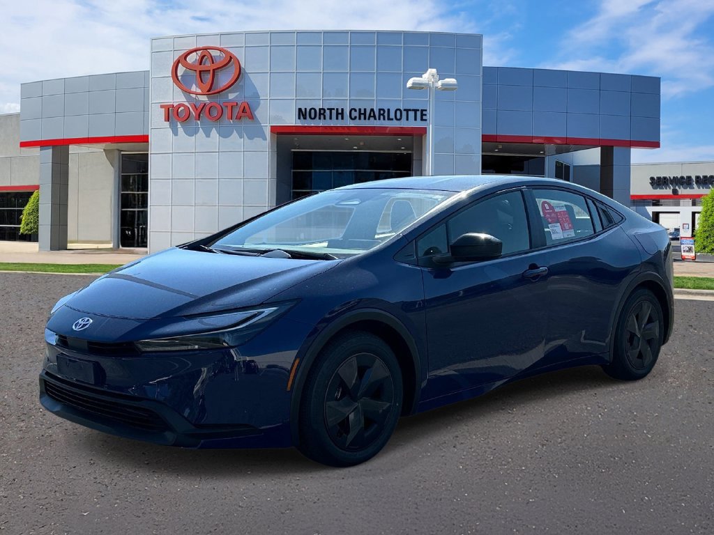 New 2027 Toyota Prius LE FWD image 4