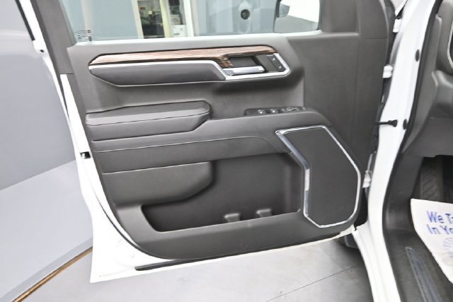Used 2023 GMC Sierra 1500 Elevation AWD/4WD image 18