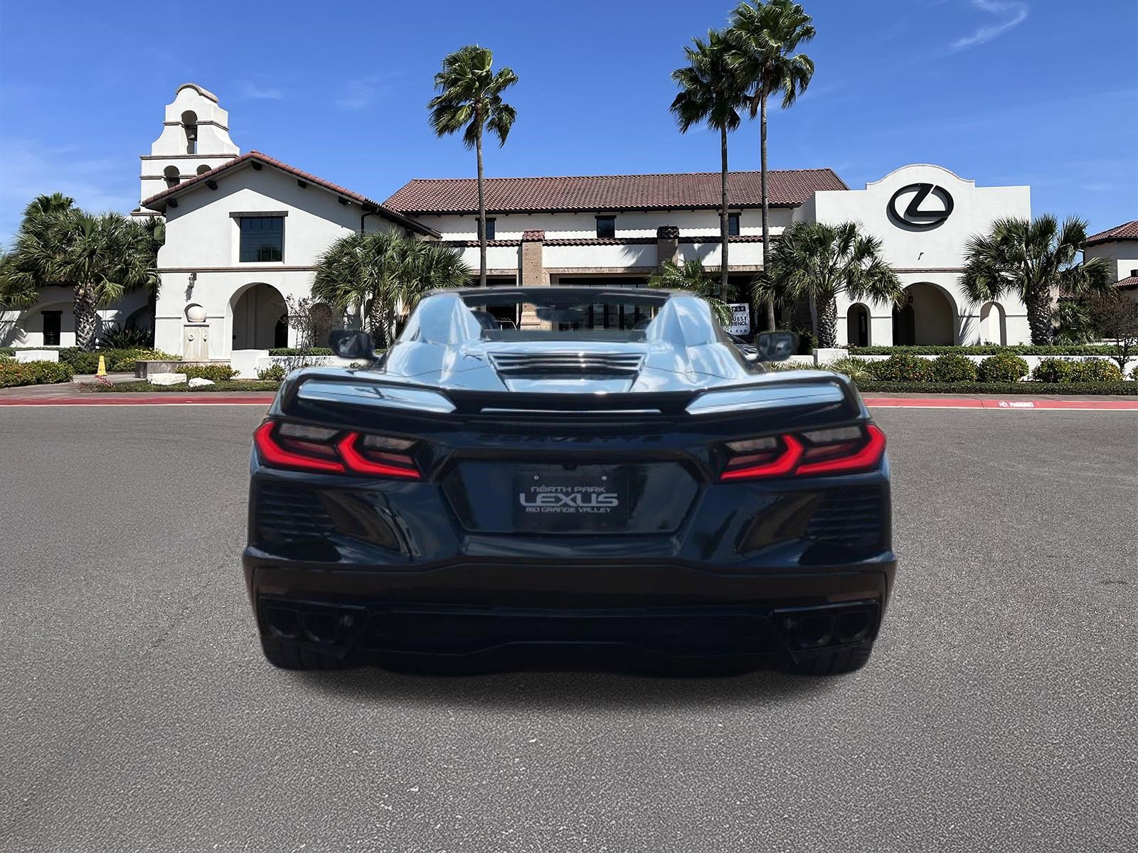 Used 2024 Chevrolet Corvette Stingray Preferred Conv w/ Z51 Performance Package image 3