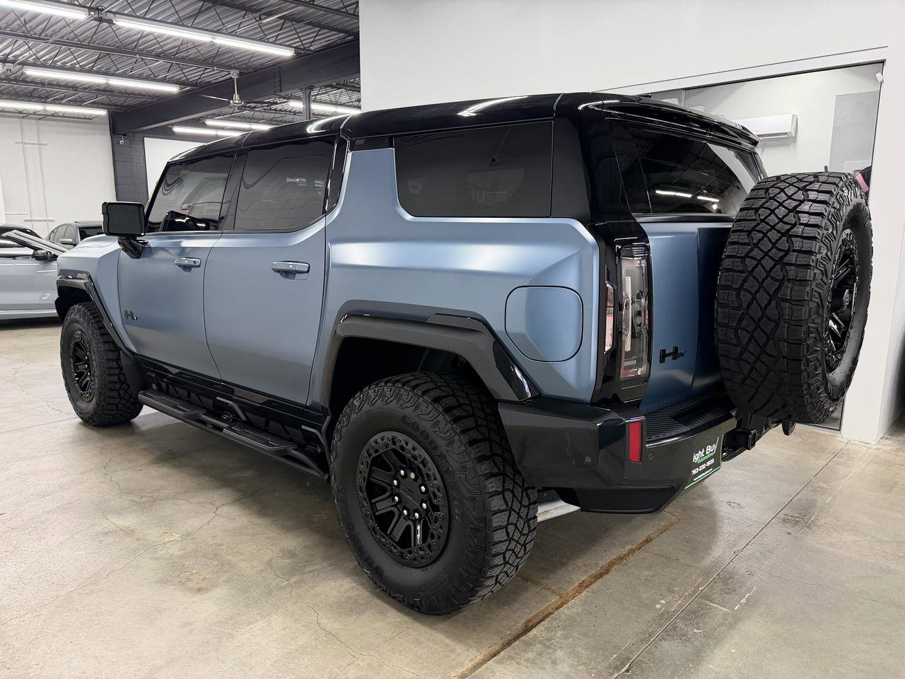 Used 2024 GMC Hummer EV 3X w/ Omega Edition AWD/4WD image 6