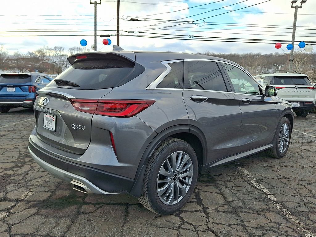 Certified 2024 INFINITI QX50 Pure image 16