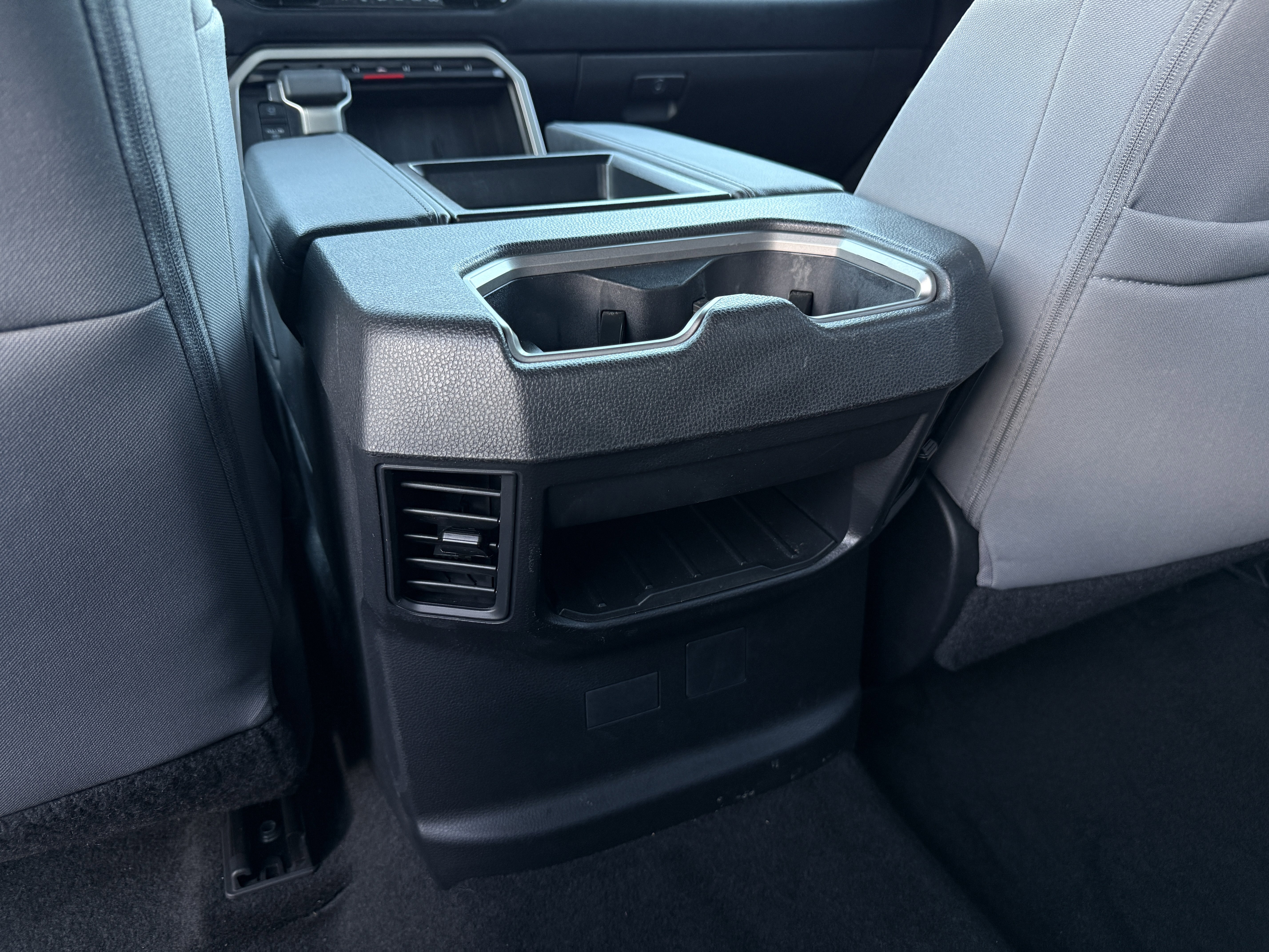 Used 2022 Toyota Tundra SR5 w/ SR5 Convenience Package image 35