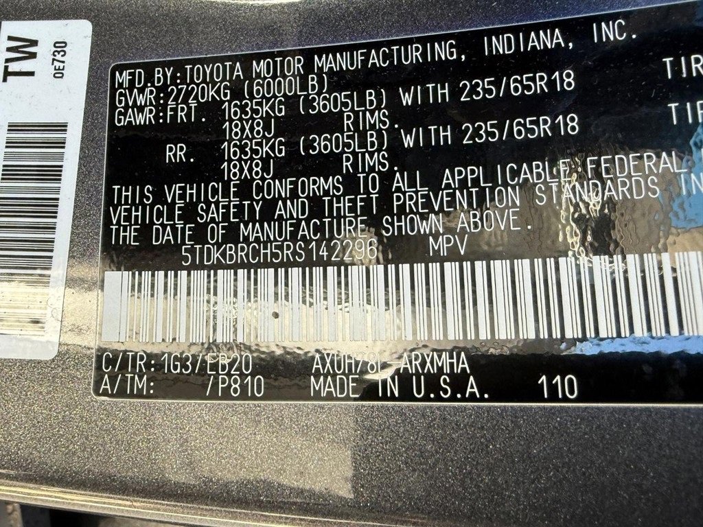 Certified 2024 Toyota Highlander XLE image 25