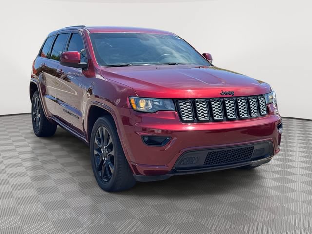 Used 2021 Jeep Grand Cherokee Laredo X RWD image 4