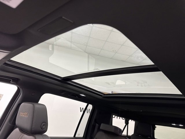 New 2026 Chevrolet Suburban High Country w/ Sun And Tow Package image 24