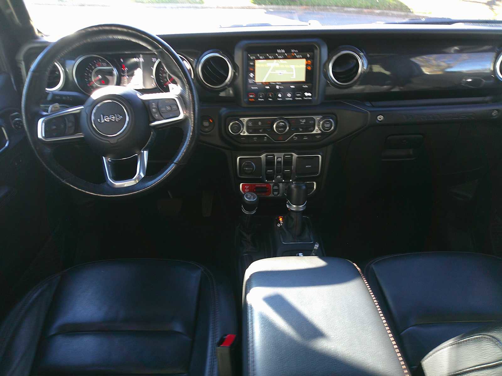 Used 2021 Jeep Wrangler Unlimited Rubicon w/ Trailer Tow Package image 30