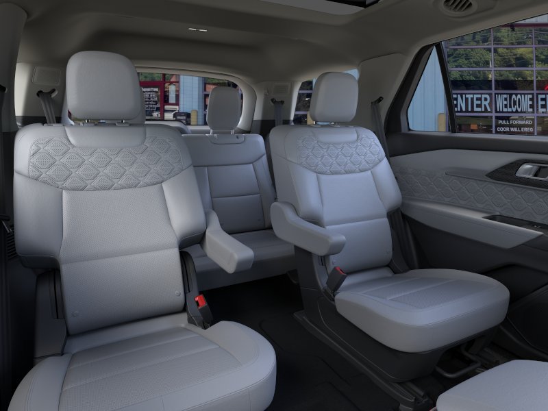 Used 2026 Ford Explorer Platinum AWD/4WD image 11