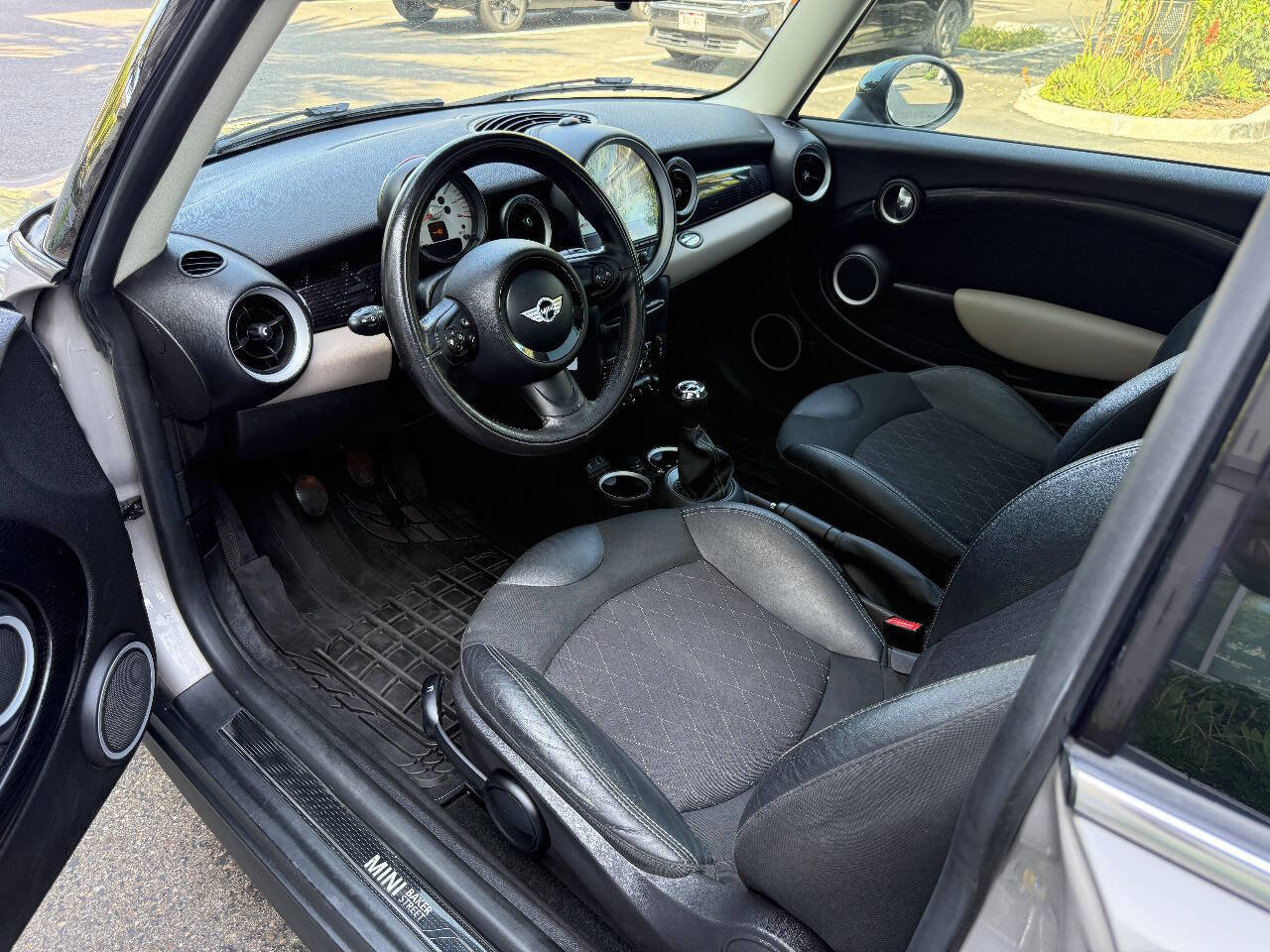 Used 2013 MINI Cooper Hardtop image 10