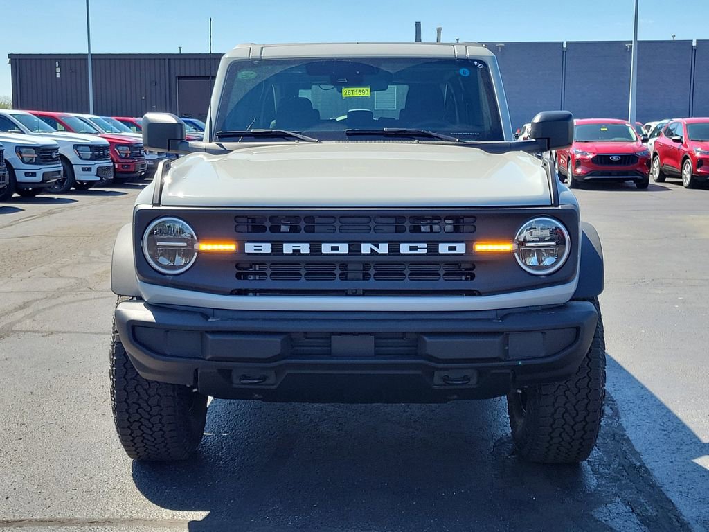 New 2026 Ford Bronco 4-Door AWD/4WD image 2