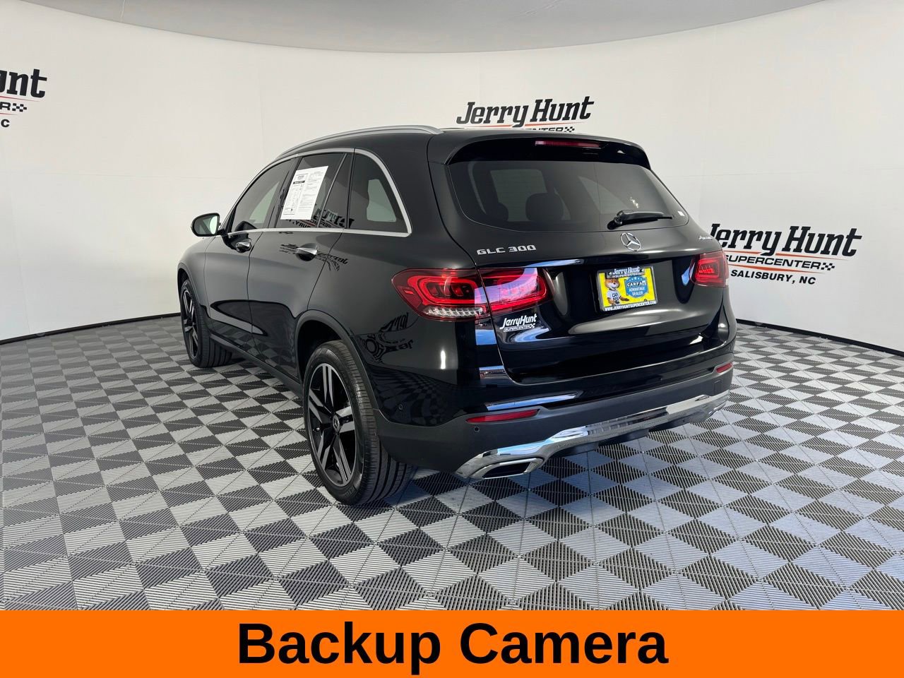 Used 2021 Mercedes-Benz GLC 300 4MATIC image 9
