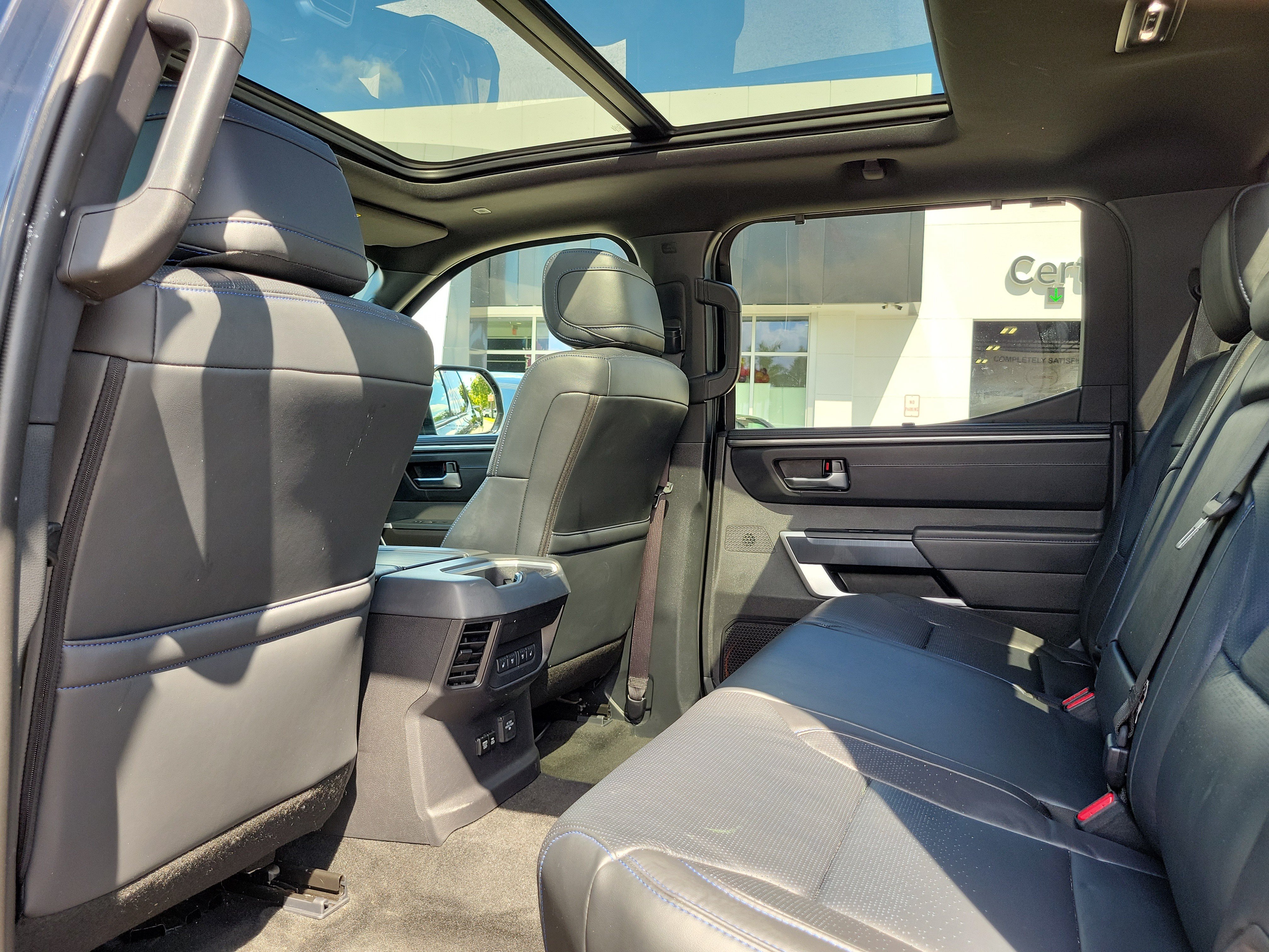 Used 2025 Toyota Tundra Platinum AWD/4WD image 15