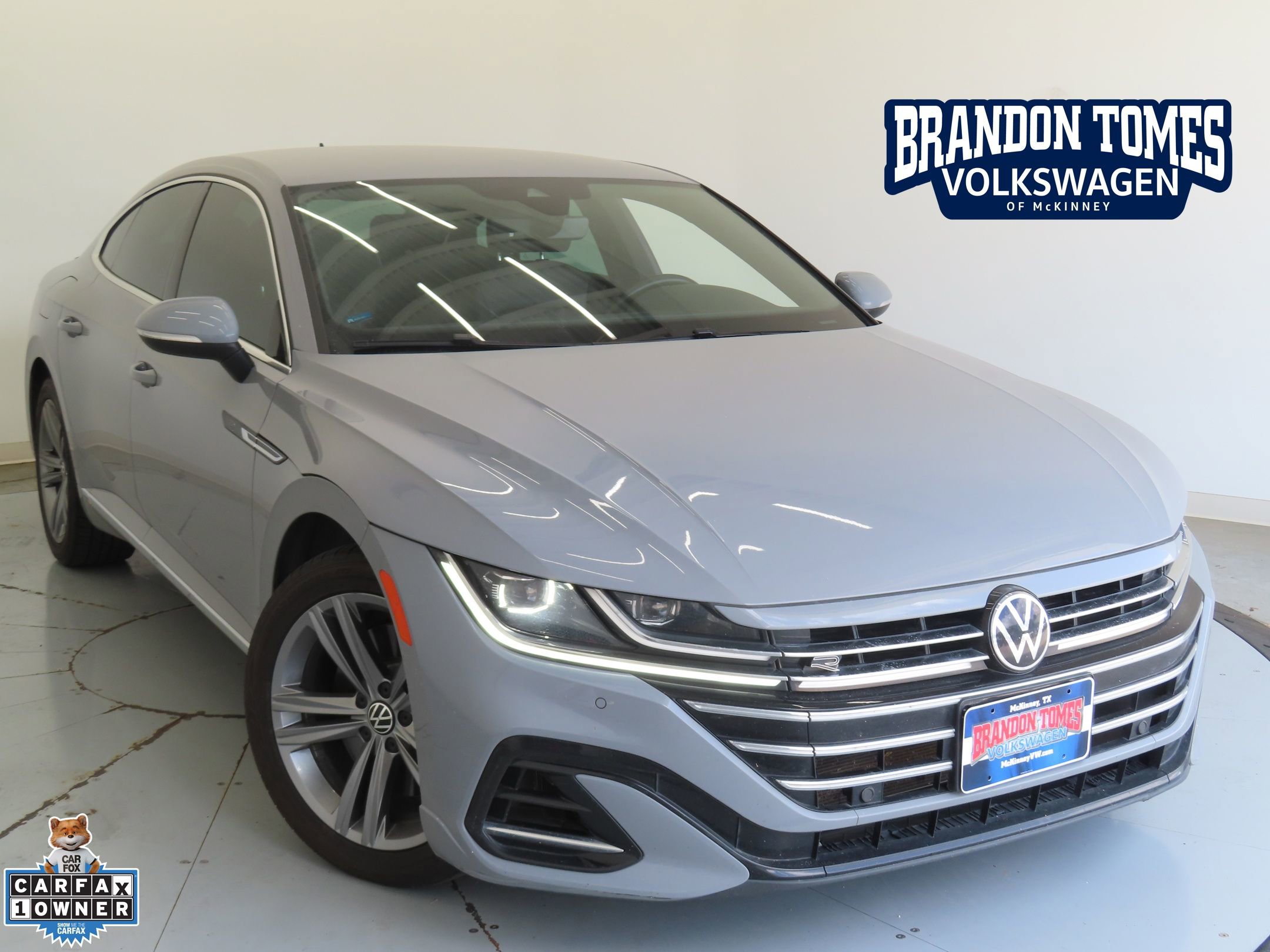 Used 2023 Volkswagen Arteon SE w/ Arteon MDO Package FWD image 1