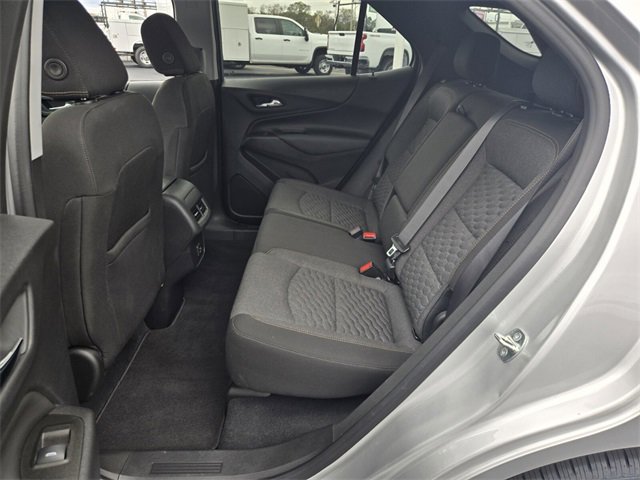 Used 2021 Chevrolet Equinox LT w/ Driver Convenience Package image 11