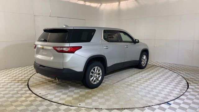 Used 2020 Chevrolet Traverse LS w/ LPO, Floor Liner Package FWD image 8