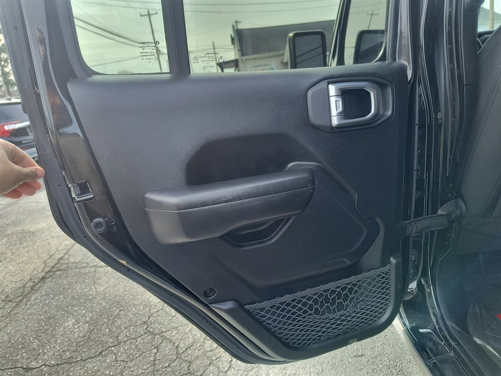 Used 2020 Jeep Gladiator Sport w/ Quick Order Package 23S image 36