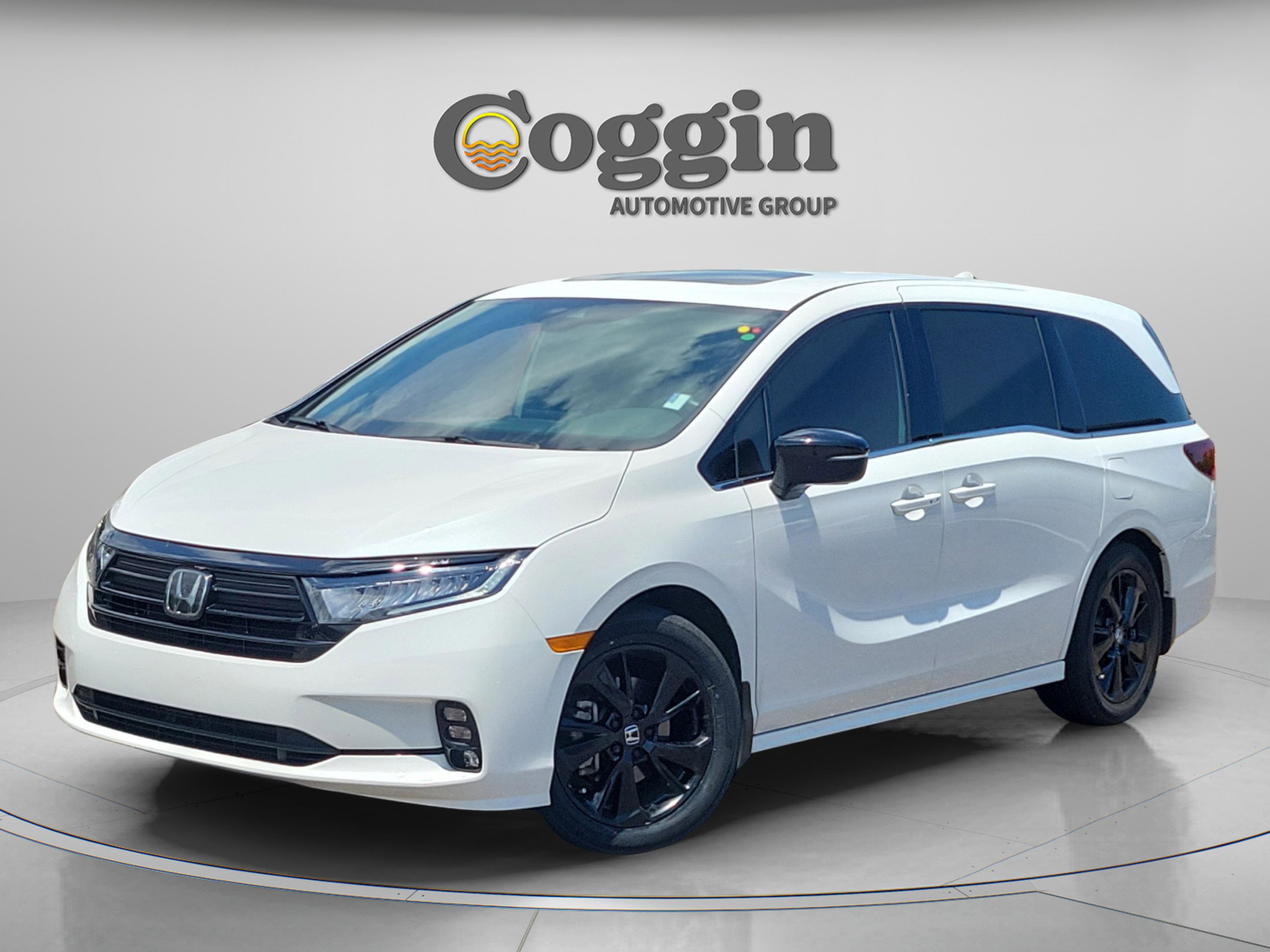 Used 2023 Honda Odyssey Sport image 1