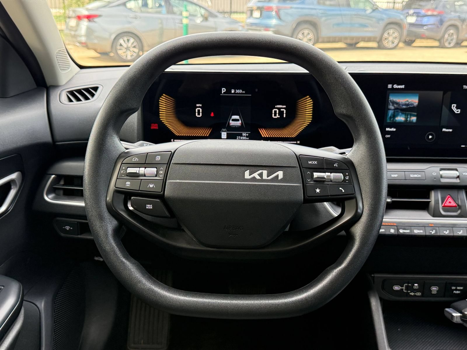 Used 2025 Kia K4 FWD image 30