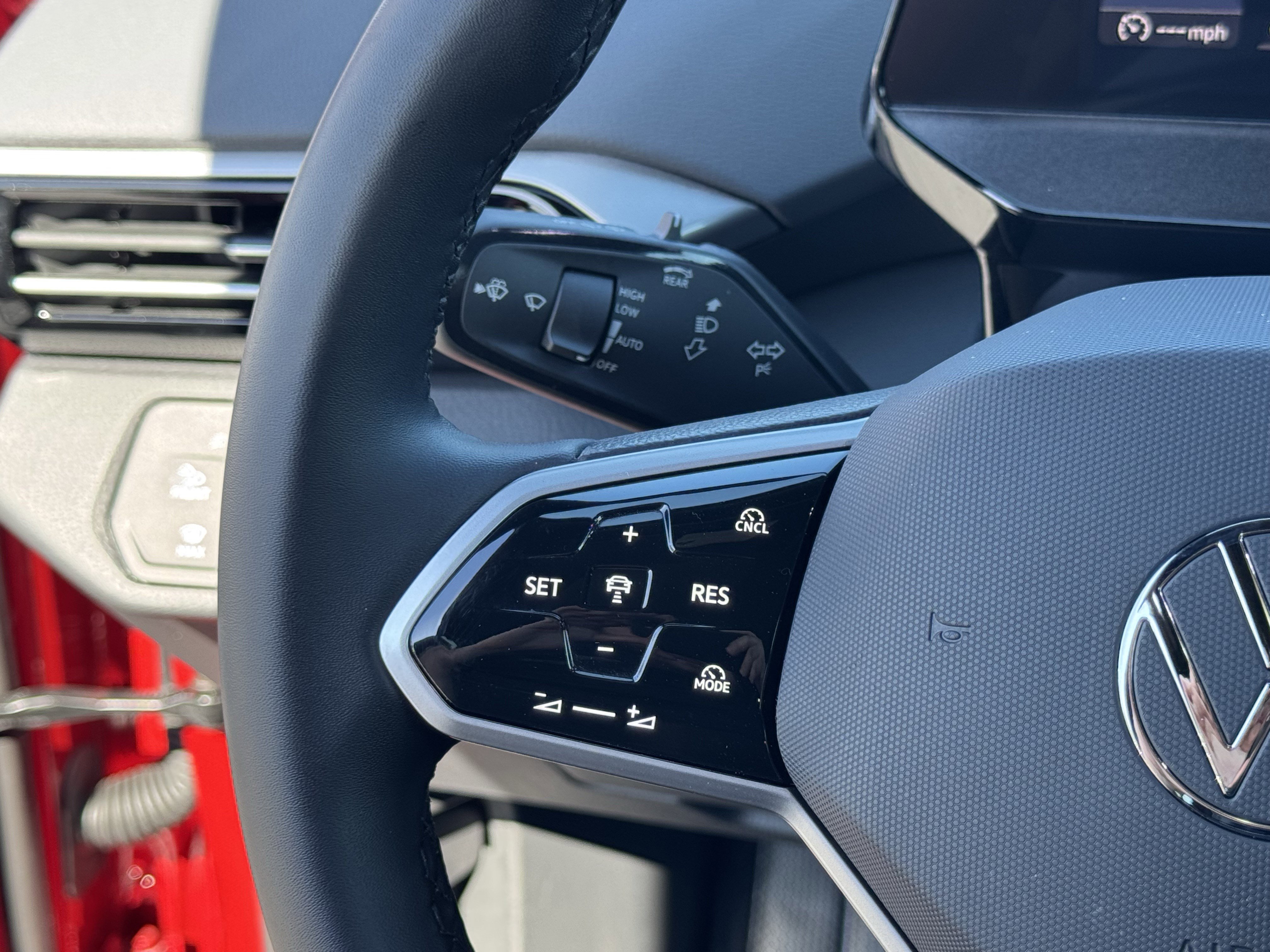 Certified 2025 Volkswagen ID.4 Pro S image 20