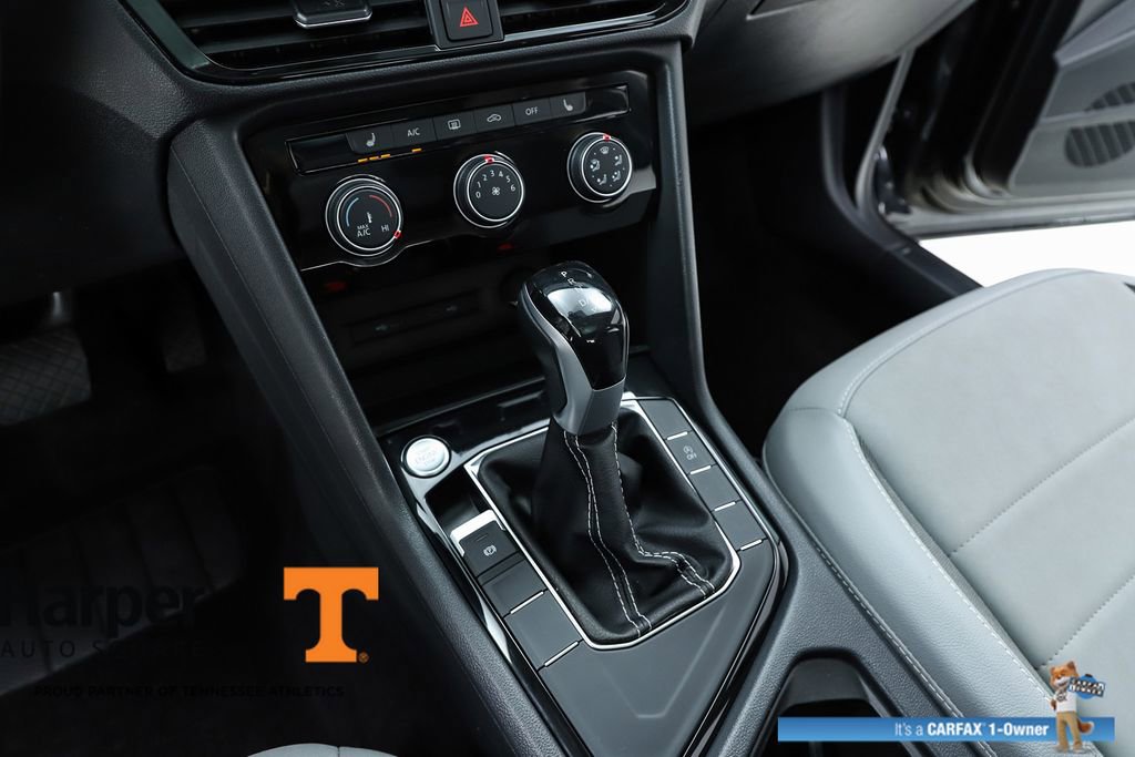 Used 2023 Volkswagen Taos SE w/ Panoramic Sunroof Package image 61