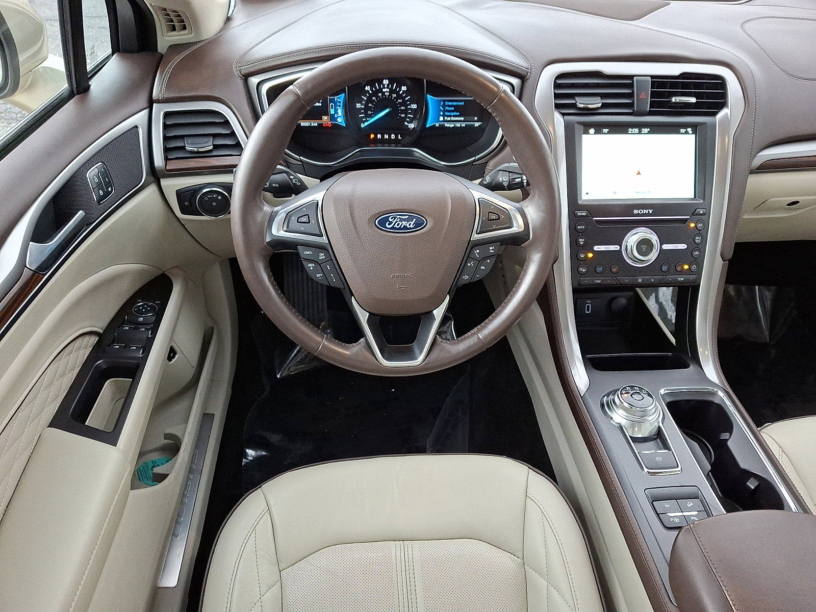 Used 2018 Ford Fusion Energi Platinum image 11