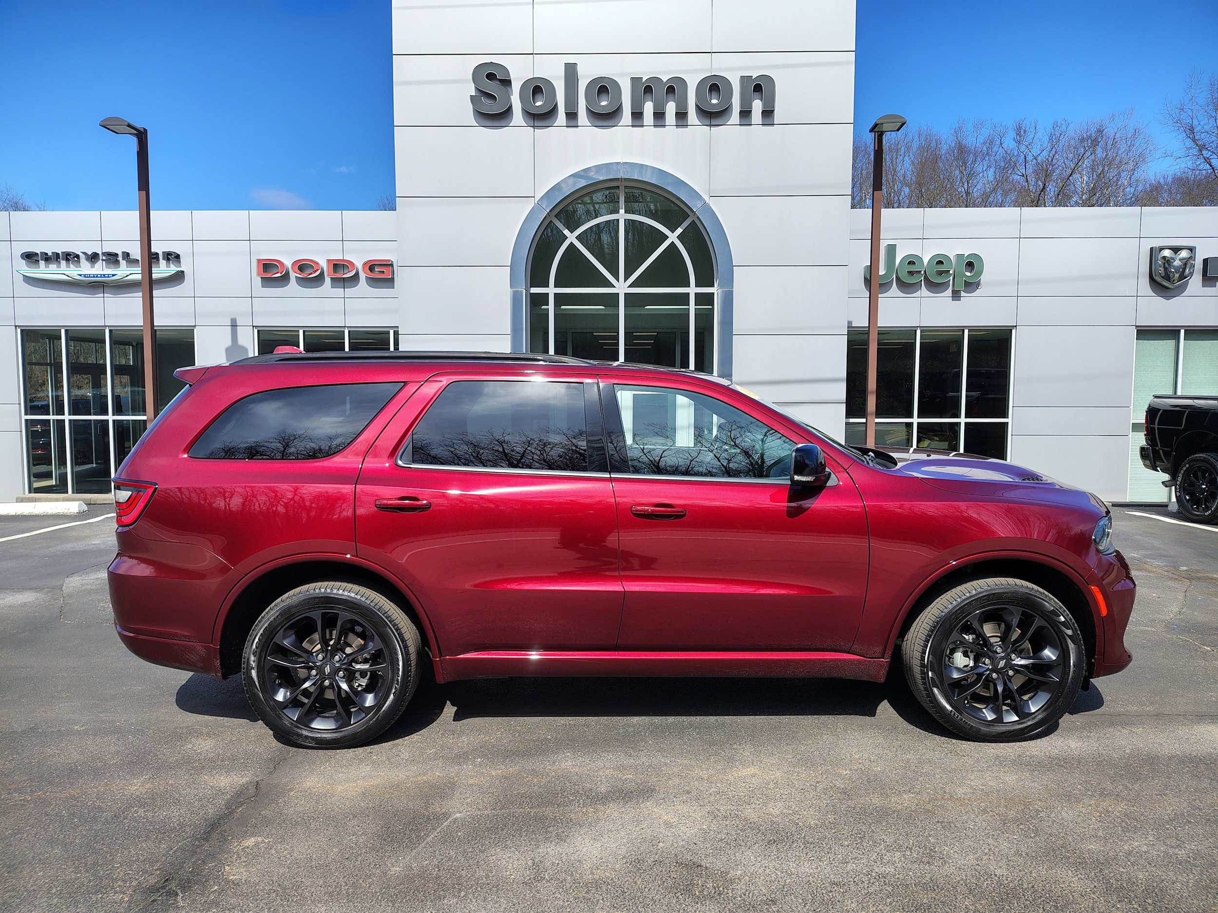 Certified 2022 Dodge Durango GT image 1