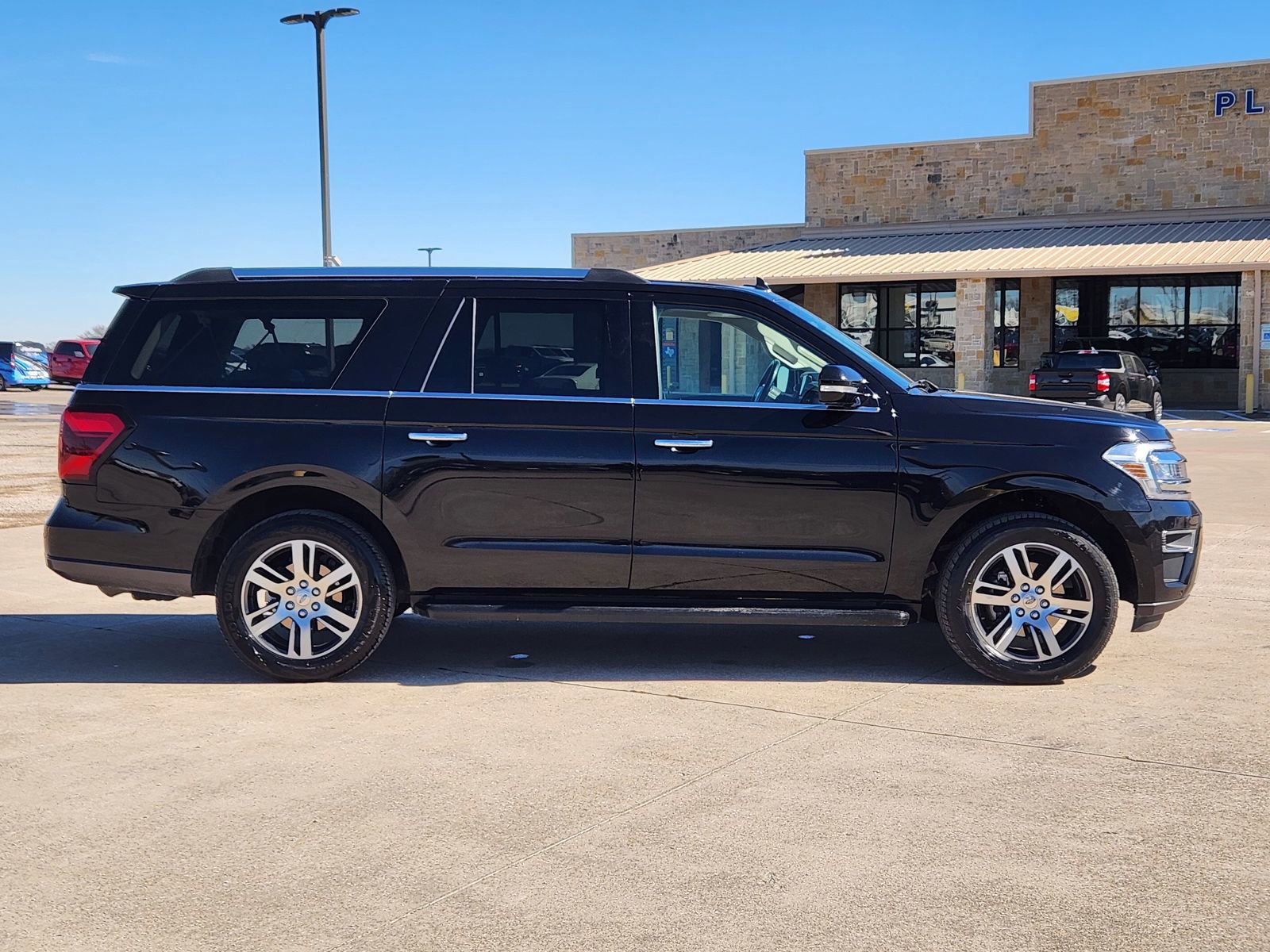 Used 2024 Ford Expedition Max Limited image 7