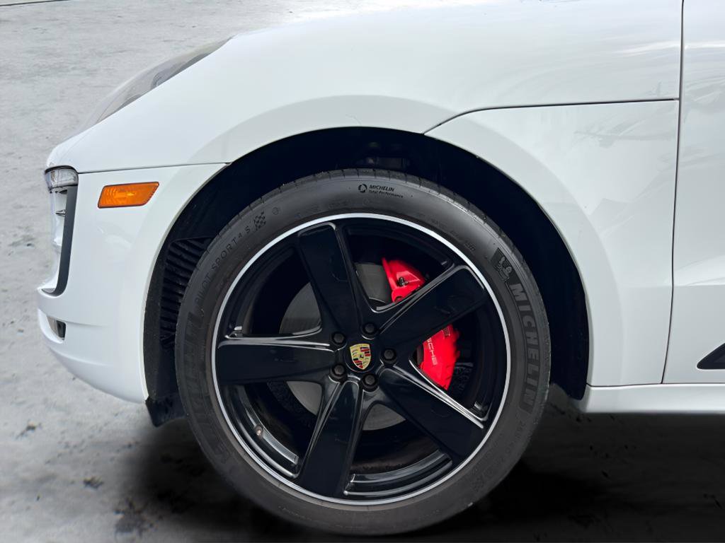 Used 2018 Porsche Macan GTS image 40