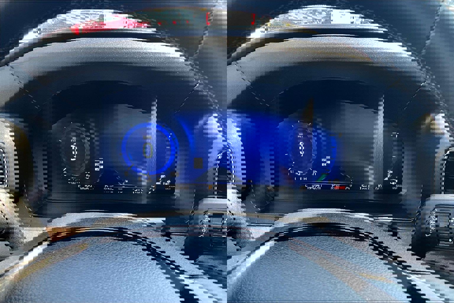 Used 2024 Ford Explorer Platinum w/ Technology Package image 20