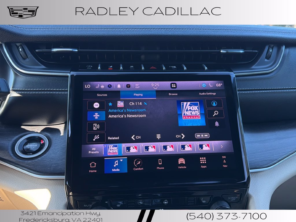 Used 2025 Jeep Grand Cherokee Limited AWD/4WD image 8