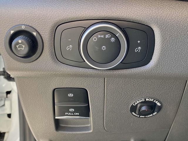 New 2023 Ford E-Transit image 18