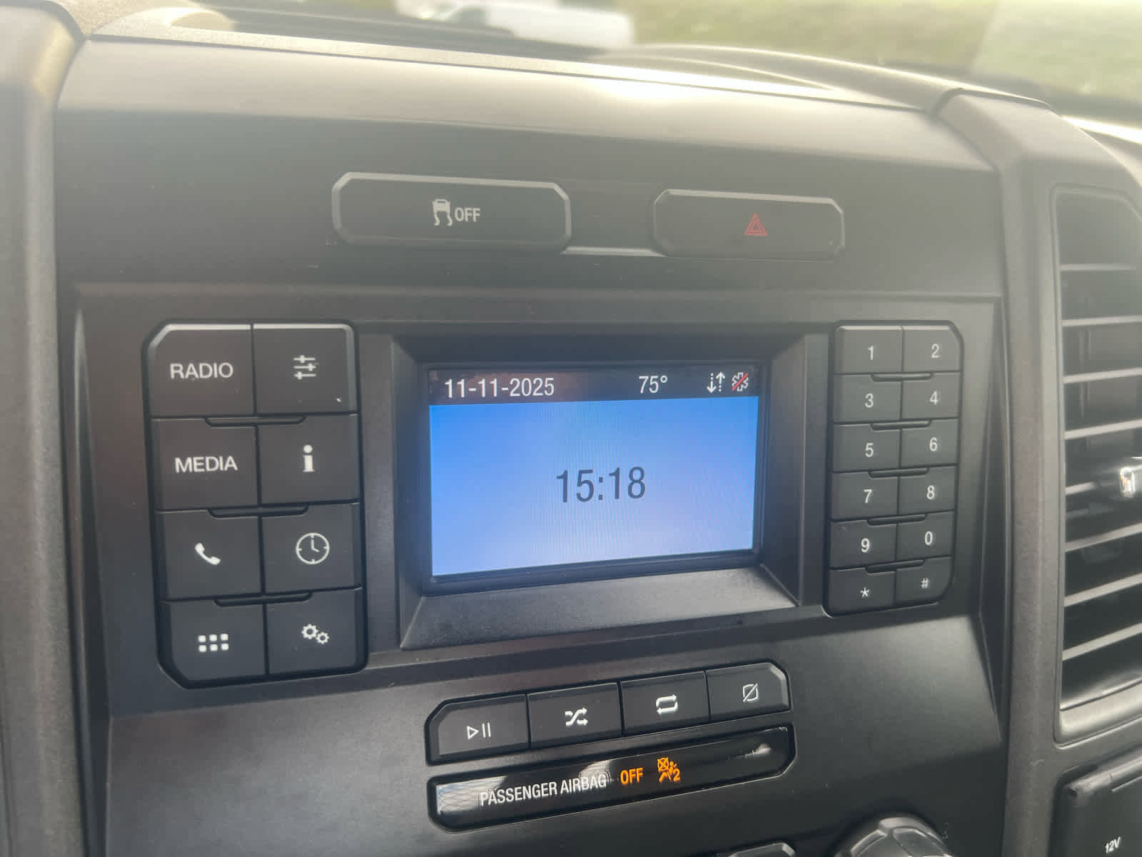 Used 2020 Ford F250 XL w/ Power Equipment Group image 17