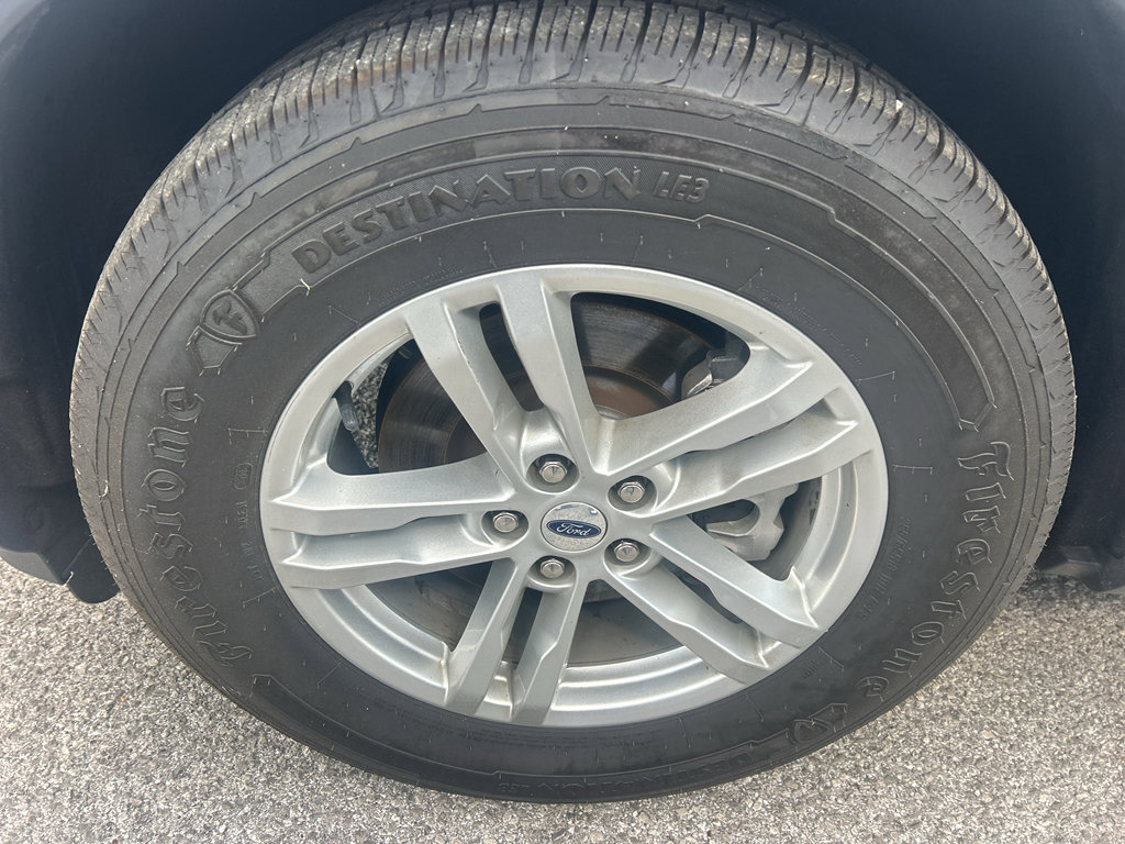 Used 2023 Ford Explorer XLT RWD image 12