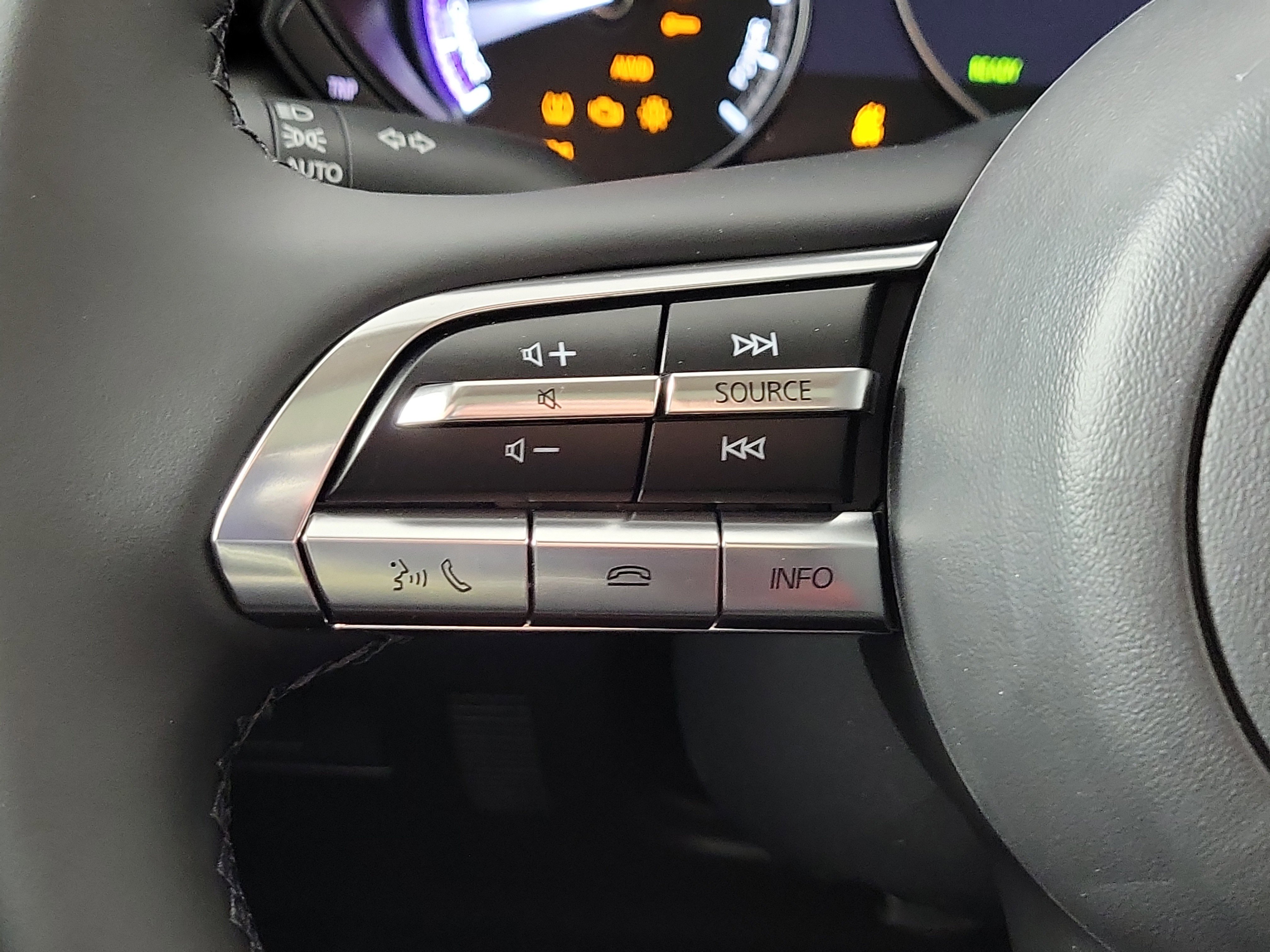 New 2026 MAZDA CX-50 AWD 2.5 Hybrid w/ Premium Pkg image 15