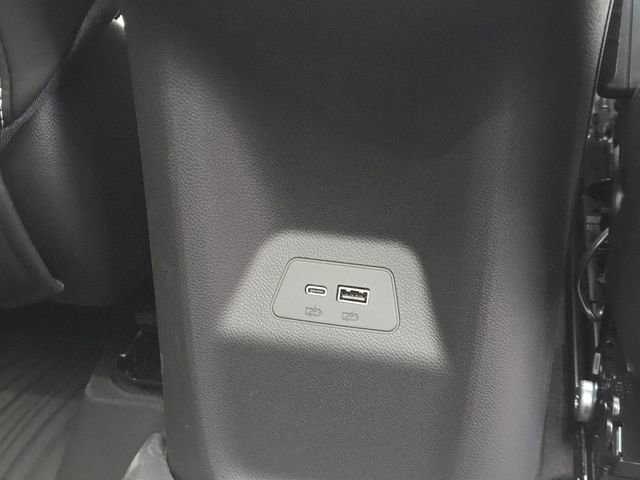 New 2026 Buick Envision Sport Touring image 28