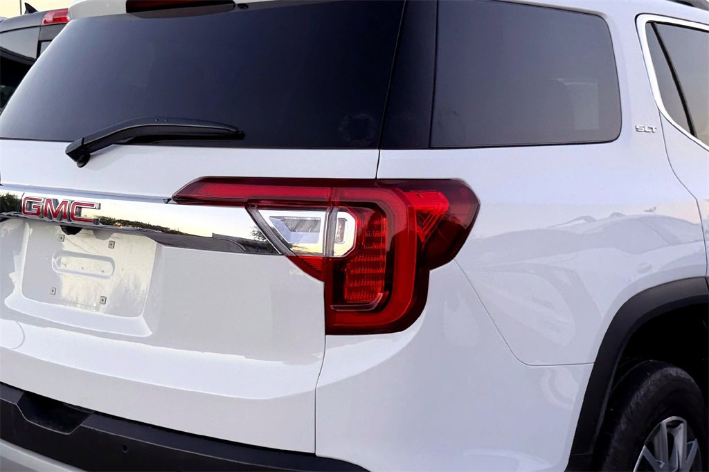 Used 2023 GMC Acadia SLT image 6