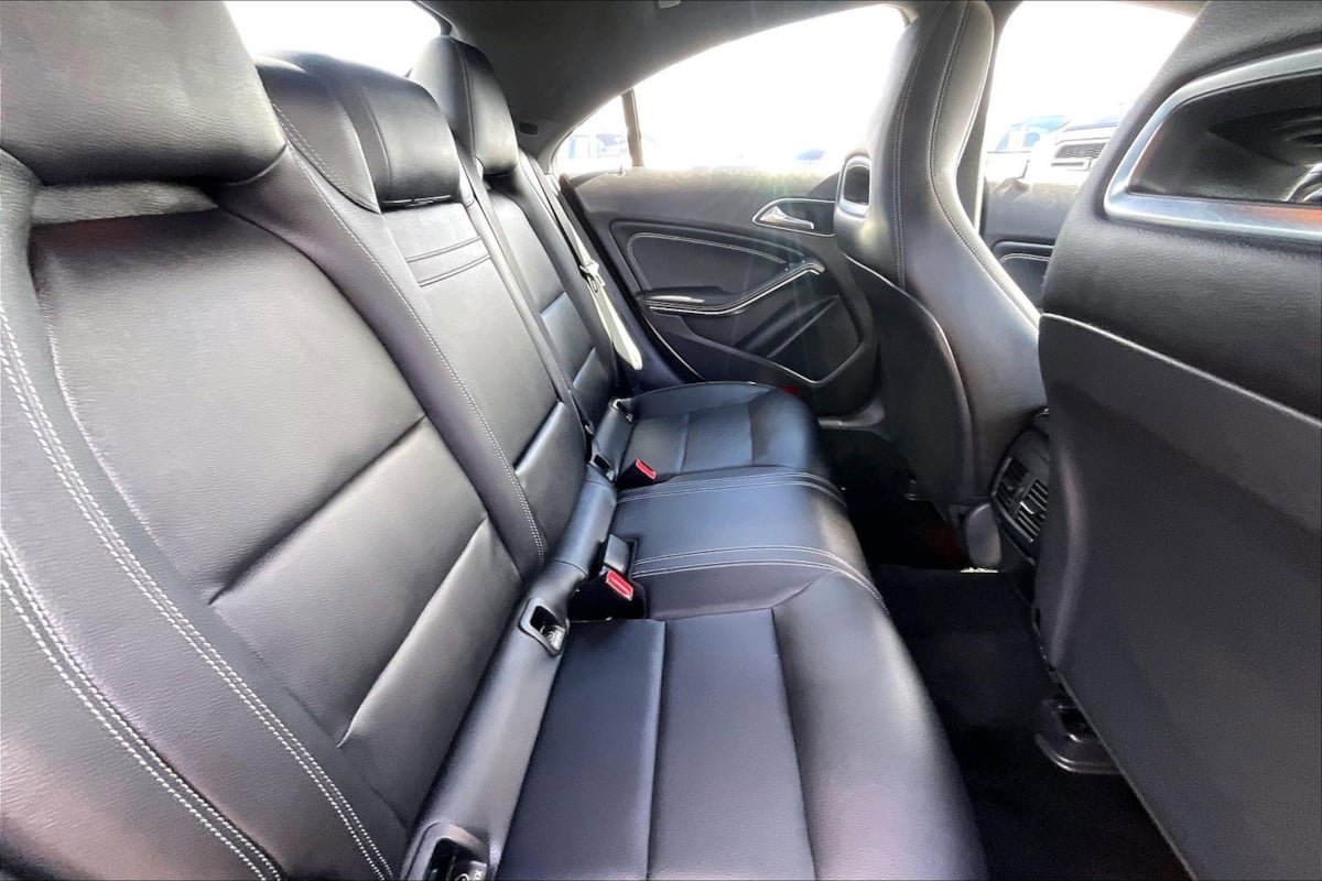 Used 2019 Mercedes-Benz CLA 250 image 23