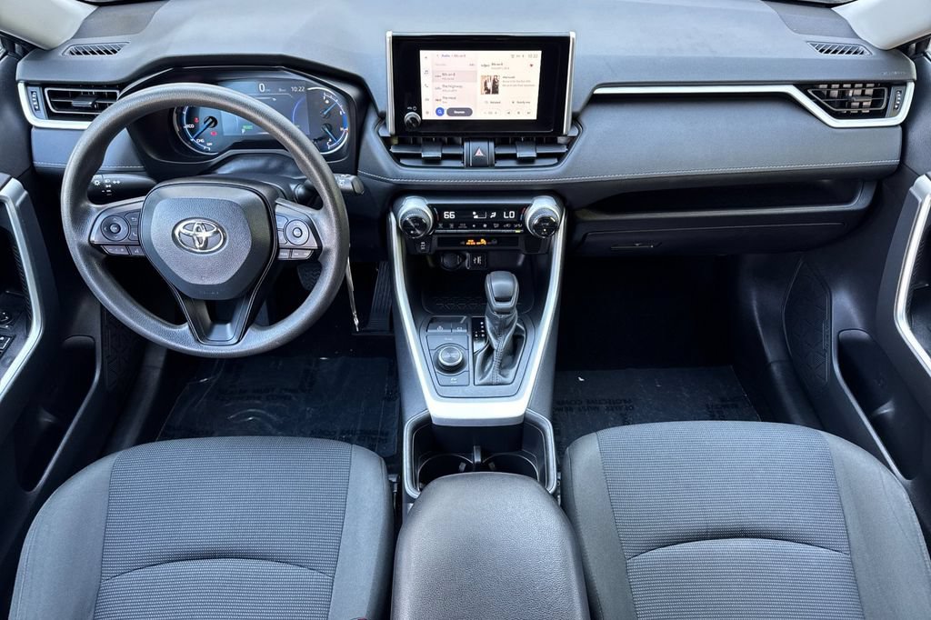 Certified 2024 Toyota RAV4 LE AWD/4WD image 12