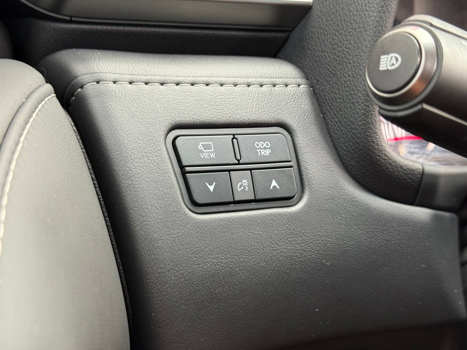 Used 2024 Lexus LX 600 F Sport AWD/4WD image 27